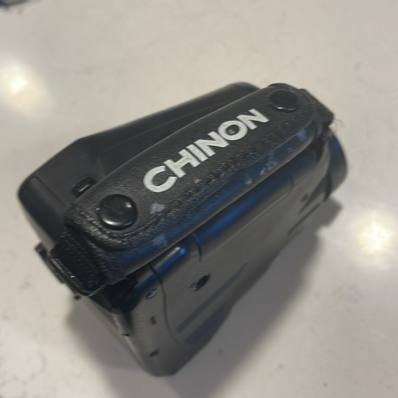 Chinon Genesis III Macro Zoom Lens 38-110mm Automatic Point and Shoot Ca… - Picture 4 of 11